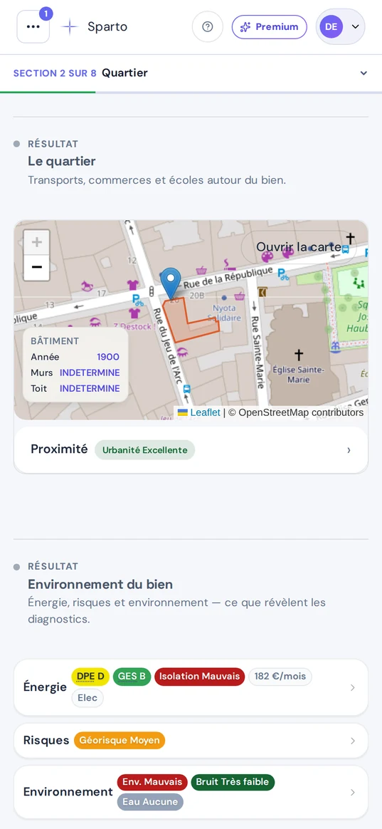 L’analyse Sparto sur téléphone : carte du quartier avec l’emprise du bâtiment, année de construction, note de proximité, puis les diagnostics — DPE D, GES B, isolation, géorisques, bruit et environnement.