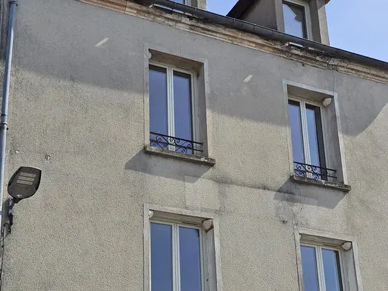 L’immeuble, en Seine-et-Marne